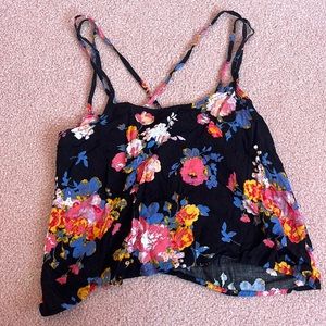 MUDD Black Floral Cropped Tank Size M